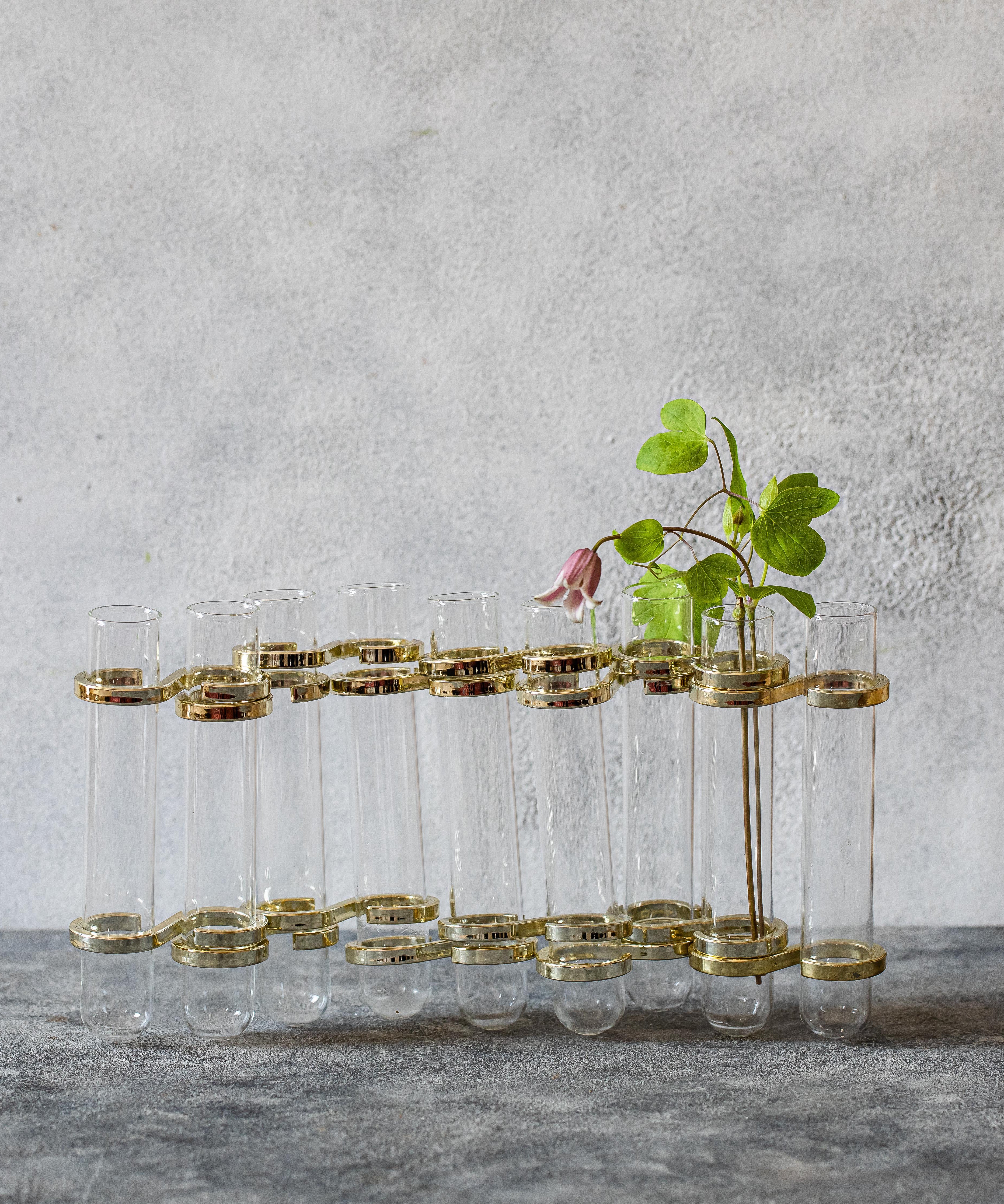 フラワーベース(Grass tube vase) – atelierAcor フラワーベース(Grass tube vase) – atelierAcor